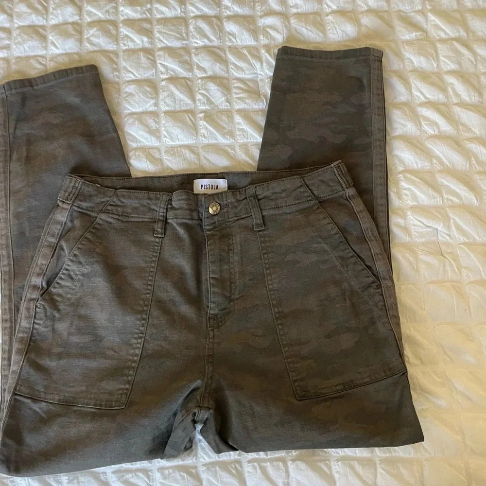 Pistola camouflage pants